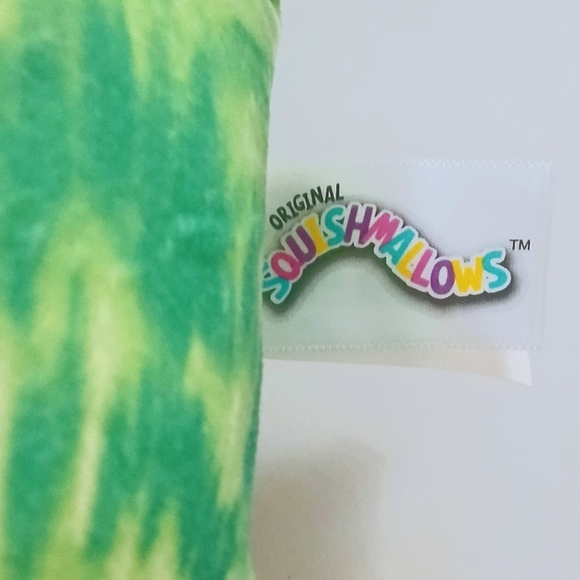 SQUISHMALLOWS KELLY TOY ROCIO TRICERATOPS PLUSH SOFT GREEN TIE DYED - Picture 3 of 6
